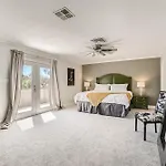 Lux Life! Central Location For Business Or Play!