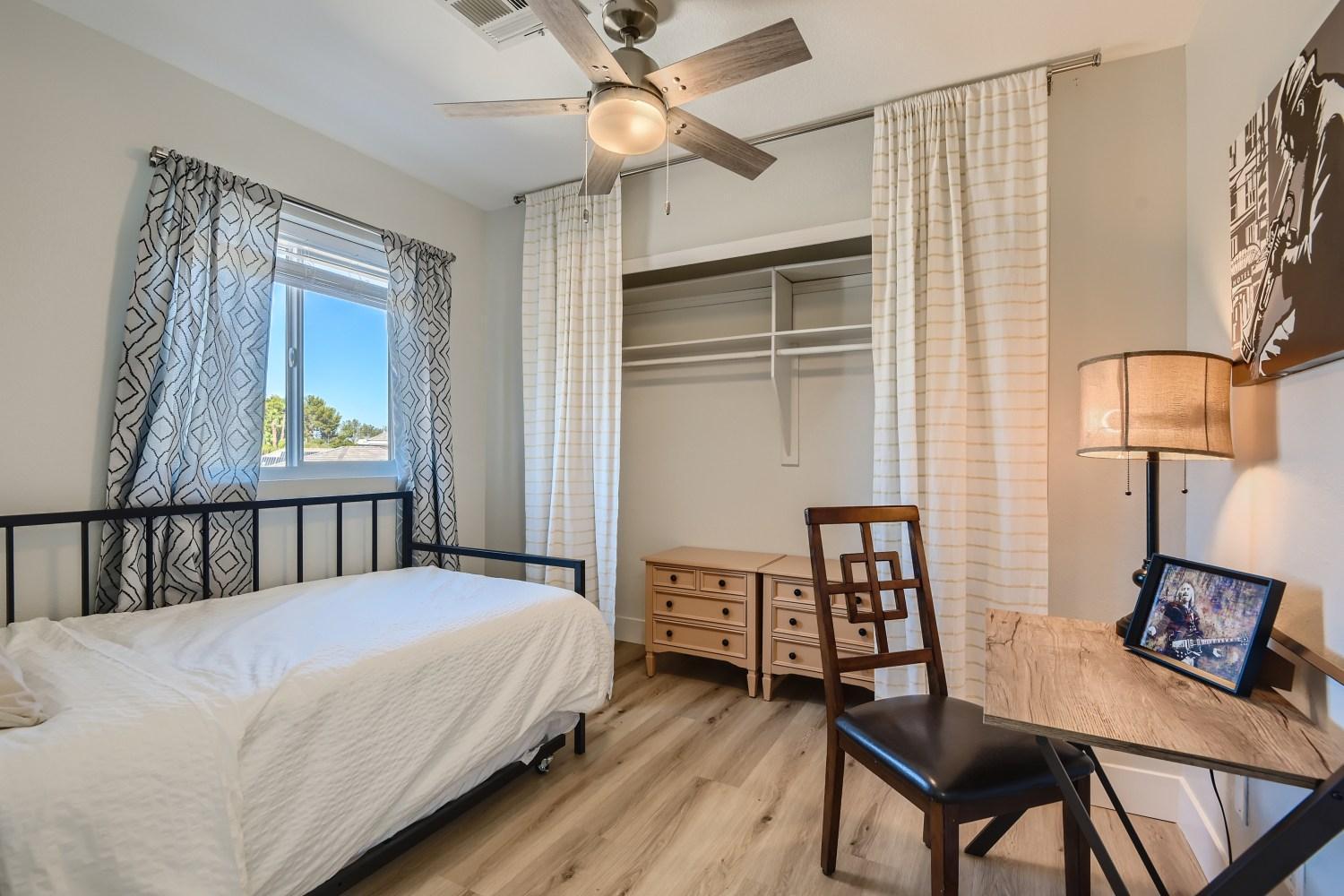 Villa Lux Life! Location For Business Or Play!